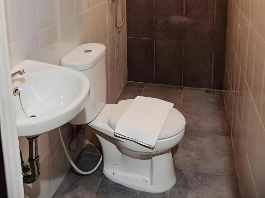 Guest House Nozz سيمارانغ المظهر الخارجي الصورة